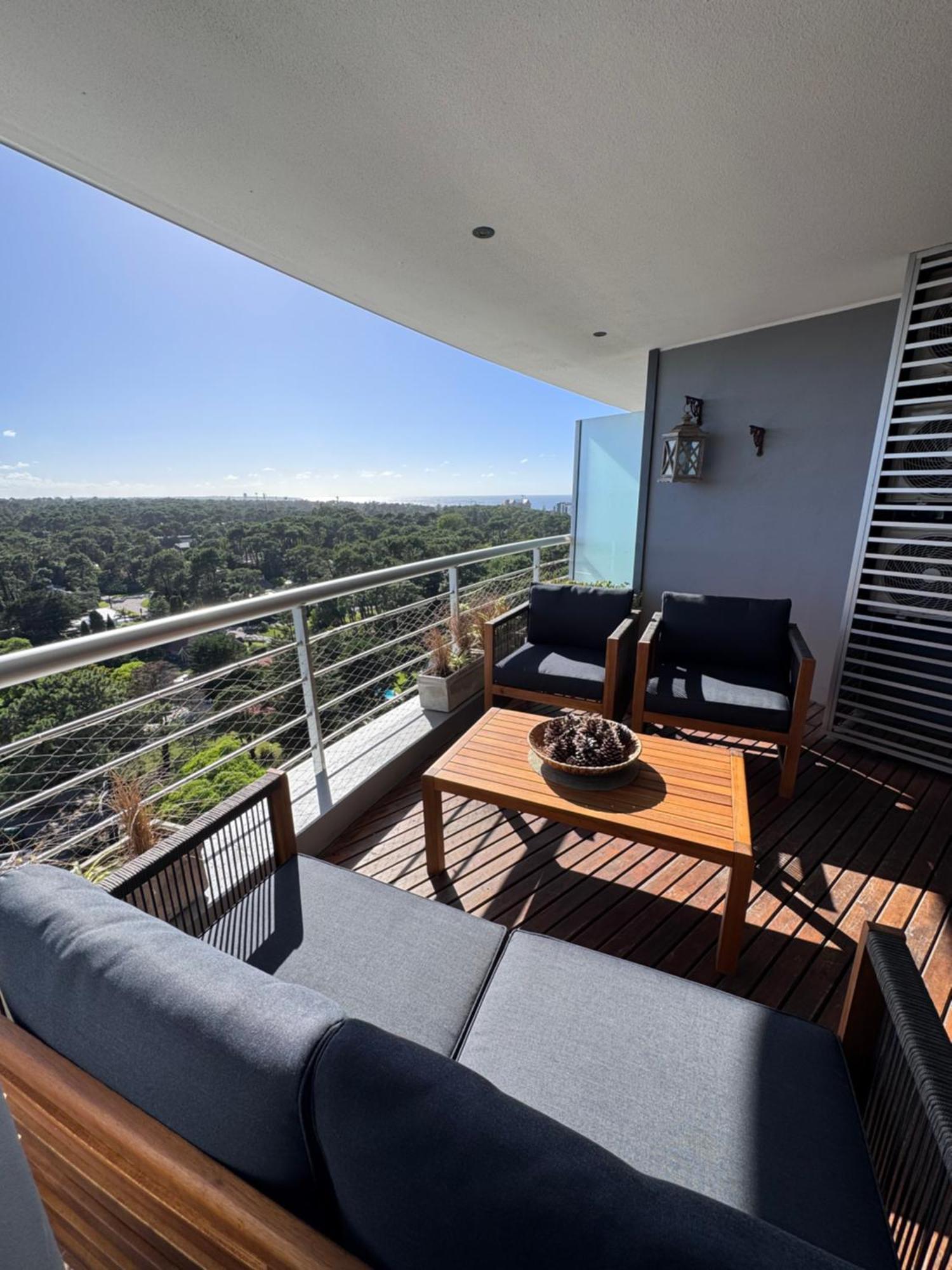 Apartamentos Torre Tressesenta Punta del Este Ngoại thất bức ảnh