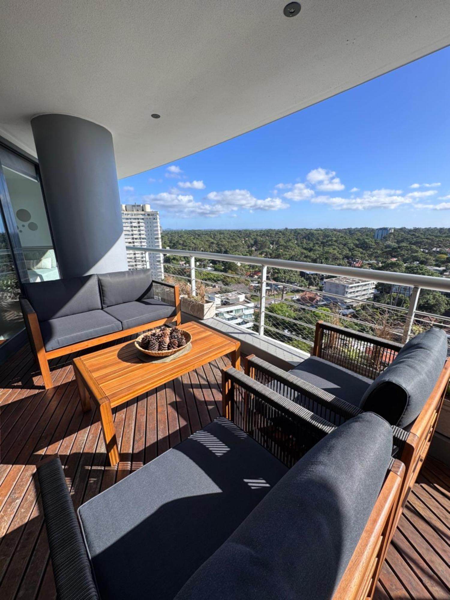 Apartamentos Torre Tressesenta Punta del Este Ngoại thất bức ảnh