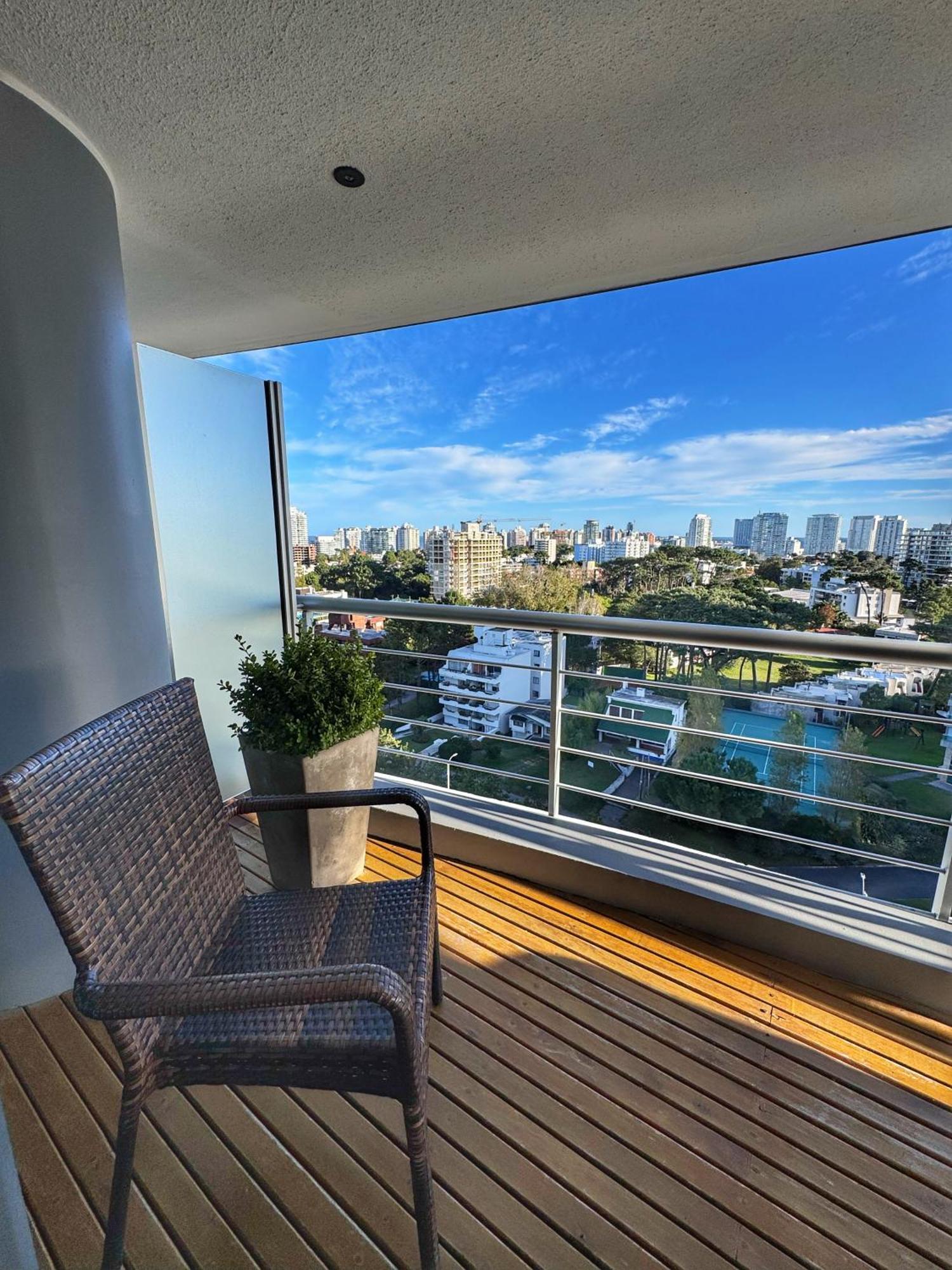 Apartamentos Torre Tressesenta Punta del Este Phòng bức ảnh