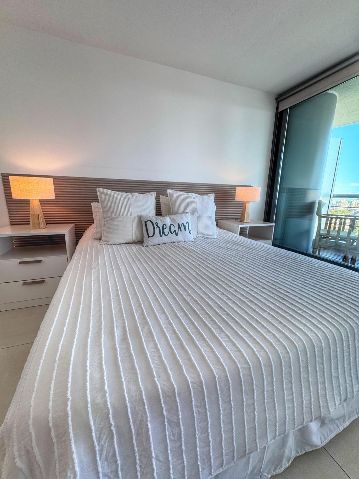 Apartamentos Torre Tressesenta Punta del Este Phòng bức ảnh